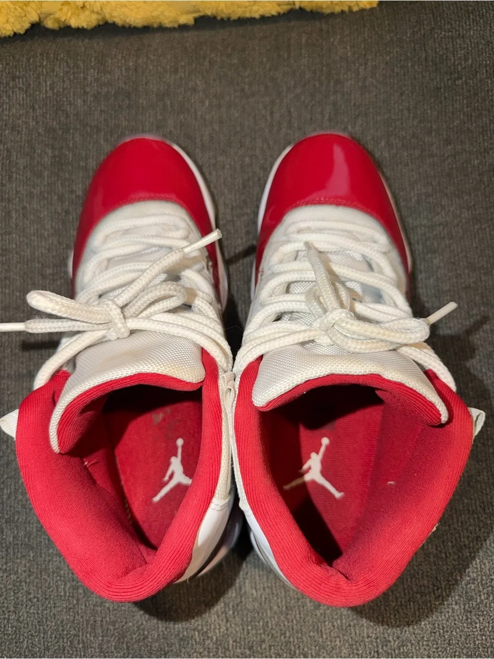Jordan 11 Retro ‘Cherry (2022)’ Size 8.5M